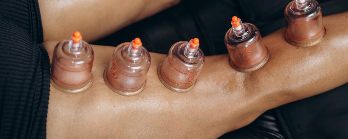 découvrez la médecine fonctionnelle, une approche holistique de la santé qui se concentre sur l'identification et le traitement des causes sous-jacentes des maladies, plutôt que de simplement traiter les symptômes. explorez comment cette méthode personnalisée peut améliorer votre bien-être général et favoriser une meilleure qualité de vie.