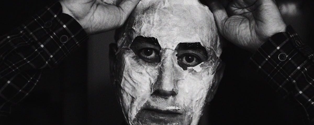 découvrez la thérapie par ondes de choc, une approche non invasive révolutionnaire pour soulager la douleur, favoriser la guérison des tissus et améliorer les performances. idéale pour traiter diverses affections musculo-squelettiques, cette méthode innovante offre des résultats rapides et durables. explorez les bénéfices de cette thérapie moderne dès aujourd'hui!