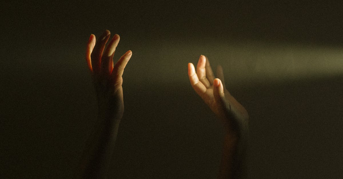 découvrez la thérapie par ondes de choc, une méthode innovante pour soulager la douleur et favoriser la guérison. cette approche non invasive cible les zones affectées pour un rétablissement rapide et efficace. idéale pour les troubles musculo-squelettiques, la thérapie par ondes de choc offre une solution prometteuse pour retrouver mobilité et confort.