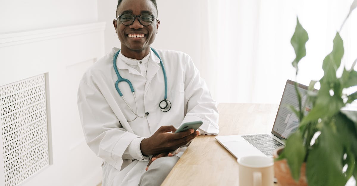 découvrez les approches ostéopathiques qui favorisent le bien-être et l'équilibre corporel. explorez des techniques naturelles pour soulager les douleurs et améliorer votre santé globale grâce à l'ostéopathie.