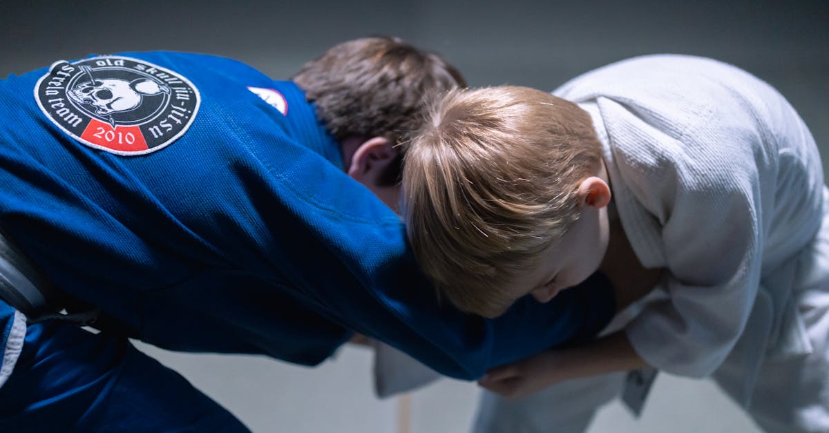 découvrez les techniques ostéopathiques, une approche douce et efficace pour soulager les douleurs et améliorer le bien-être. apprenez comment ces méthodes personnalisées peuvent favoriser l’équilibre du corps et soutenir la santé globale.