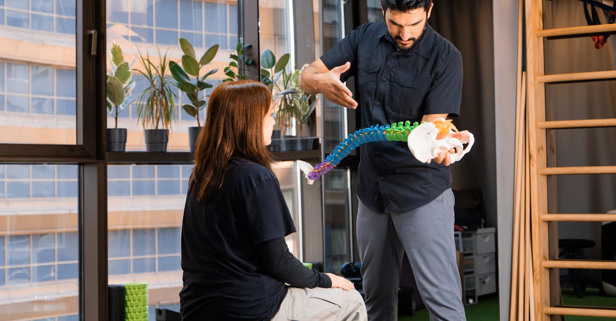 découvrez l'ostéopathie, une approche holistique de la santé qui utilise des techniques manuelles pour soulager la douleur, améliorer la mobilité et favoriser le bien-être général. consultez nos experts pour des soins personnalisés adaptés à vos besoins.