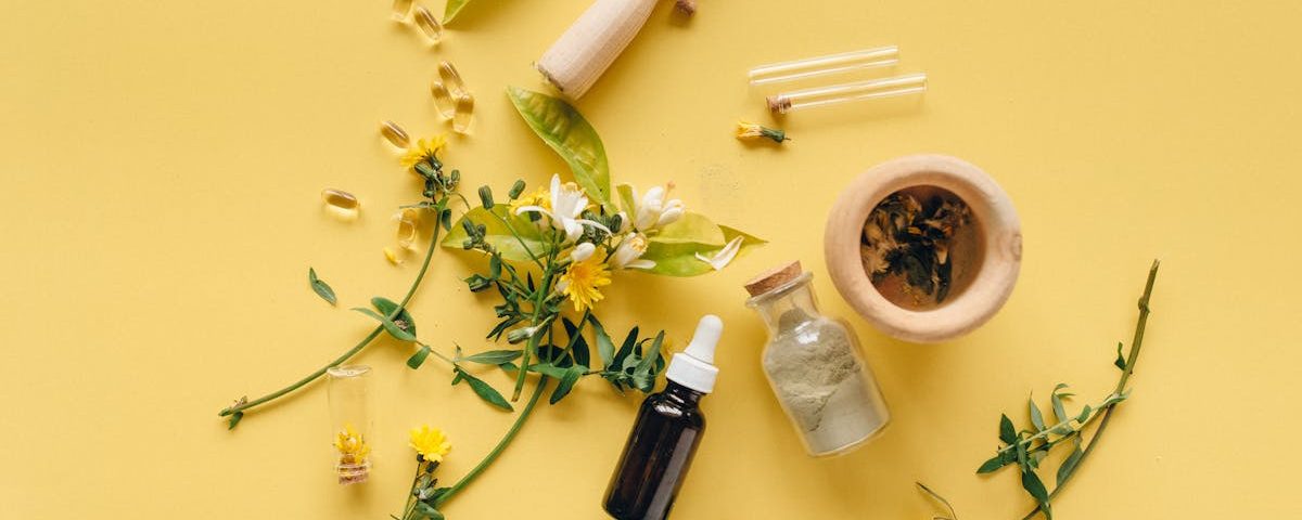 découvrez des remèdes naturels efficaces pour améliorer votre bien-être. explorez des solutions à base de plantes, d'huiles essentielles et d'autres ingrédients naturels pour soulager divers maux et favoriser une santé optimale.