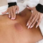 découvrez la médecine manuelle, une approche thérapeutique qui favorise la guérison par des techniques manuelles. apprenez à soulager la douleur, améliorer la mobilité et optimiser la santé grâce à des méthodes naturelles et personnalisées.