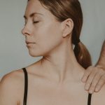 découvrez comment atteindre un équilibre émotionnel optimal grâce à des techniques de gestion du stress, de pleine conscience et d'auto-réflexion. améliorez votre bien-être mental et émotionnel pour une vie plus harmonieuse.