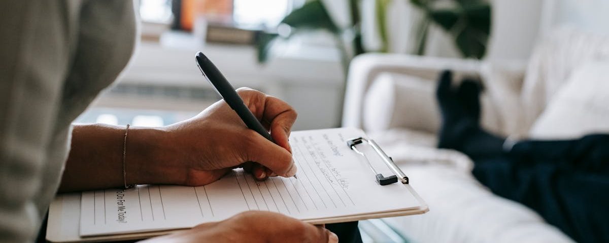 découvrez la thérapie par ondes de choc, une méthode innovante et non invasive pour soulager la douleur, stimuler la régénération des tissus et améliorer la mobilité. parfaite pour traiter diverses affections musculo-squelettiques, cette approche moderne offre des résultats rapides et durables pour un meilleur bien-être.