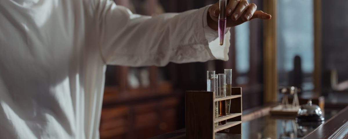 découvrez la médecine manuelle, une approche thérapeutique douce qui soulage les douleurs musculo-squelettiques et favorise l'autoguérison grâce à des techniques de manipulation manuelle. améliorez votre bien-être et retrouvez votre mobilité naturellement.