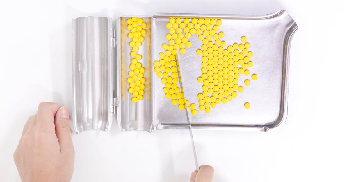 découvrez la médecine manuelle, une approche thérapeutique qui utilise des techniques manuelles pour soulager la douleur et restaurer la fonction du corps. apprenez comment ces méthodes peuvent améliorer votre bien-être et favoriser la guérison naturelle.