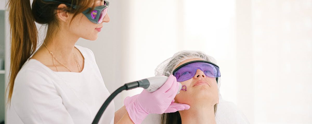 découvrez les bienfaits de la thérapie au laser, une approche innovante et non invasive pour soulager la douleur, favoriser la guérison et améliorer votre bien-être. explorez comment cette technologie avancée peut transformer votre santé.