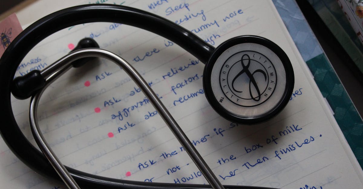 découvrez la médecine manuelle, une approche thérapeutique qui utilise des techniques naturelles pour soulager la douleur, améliorer la mobilité et favoriser le bien-être. explorez les avantages de cette méthode douce et efficace pour votre santé.