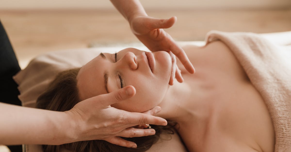 la thérapie par ondes de choc : un traitement innovant et efficace pour soulager la douleur musculo-squelettique et favoriser la réparation tissulaire. découvrez comment cette technique non invasive peut améliorer votre qualité de vie et accélérer votre réhabilitation.