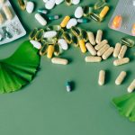 découvrez la naturopathie, une approche holistique de la santé qui valorise les méthodes naturelles pour favoriser l'équilibre du corps et de l'esprit. apprenez comment la naturopathie peut vous aider à améliorer votre bien-être et à prévenir les maladies grâce à des soins personnalisés et des conseils pratiques.