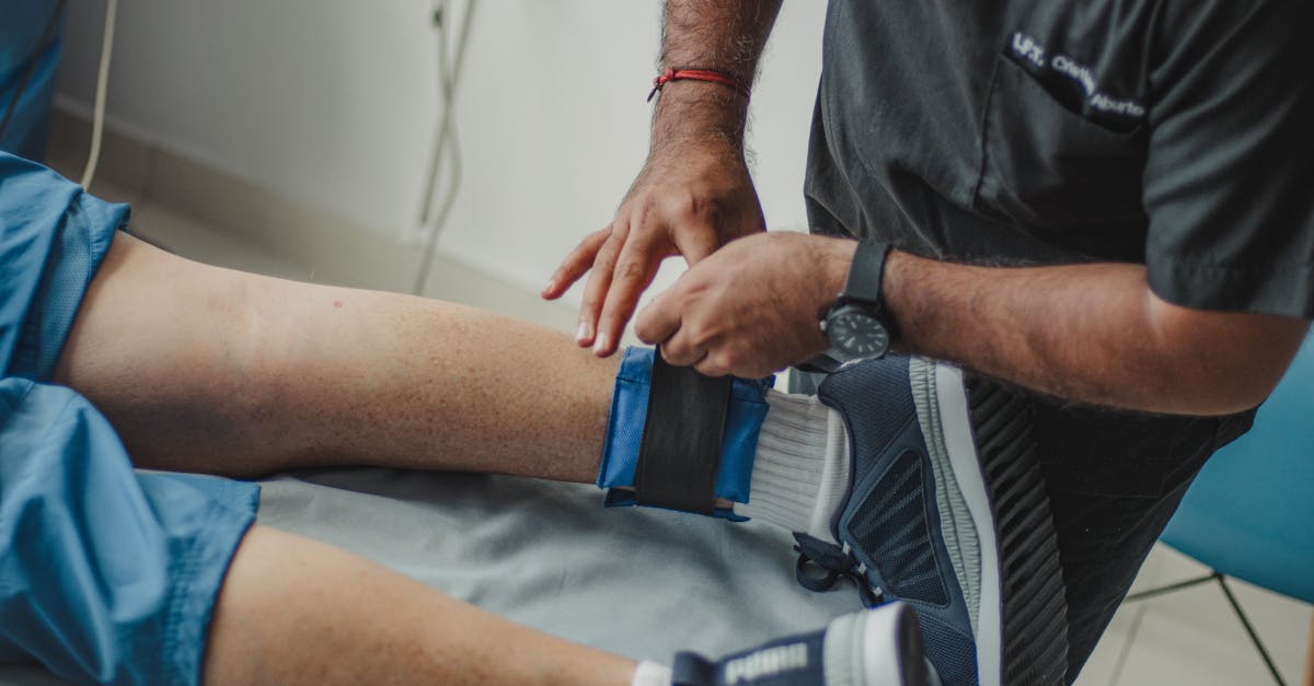 découvrez les nombreux avantages de la médecine du sport : amélioration des performances athlétiques, prévention des blessures, réhabilitation efficace et conseils personnalisés pour une pratique sportive en toute sécurité.