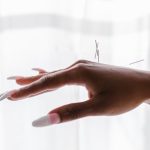 découvrez la naturopathie, une approche de santé holistique qui favorise le bien-être naturel à travers des méthodes douces, telles que l'alimentation, les plantes médicinales et la gestion du stress. apprenez comment la naturopathie peut vous aider à renforcer votre vitalité et à prévenir les maladies.