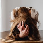 découvrez la thérapie par ondes de choc, une méthode innovante et non invasive pour soulager la douleur et stimuler la guérison des tissus. idéale pour traiter les blessures musculo-squelettiques et améliorer la mobilité, cette technique promet des résultats rapides et durables. apprenez comment elle peut transformer votre bien-être aujourd'hui.