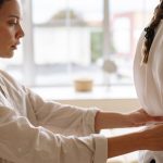 découvrez la médecine manuelle : techniques, bienfaits et conseils pour soulager vos douleurs musculaires, articulaires et améliorer votre bien-être naturellement.