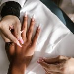 découvrez la manual medicine : une approche thérapeutique naturelle qui utilise des techniques manuelles pour soulager les douleurs, améliorer la mobilité et favoriser le bien-être global. idéale pour prévenir et traiter divers troubles musculosquelettiques.