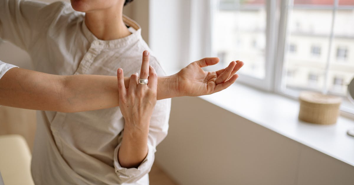 découvrez la thérapie manuelle : une approche naturelle pour soulager douleurs musculaires et articulaires, améliorer la mobilité et favoriser le bien-être global grâce à des techniques manuelles adaptées à chaque besoin.