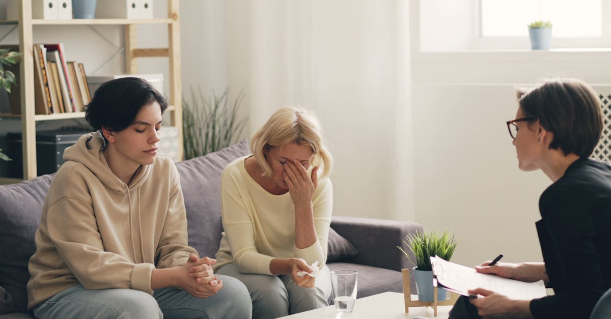 découvrez la shockwave therapy, une méthode innovante de traitement utilisant des ondes de choc pour soulager efficacement la douleur et favoriser la guérison des blessures musculaires et tendineuses.