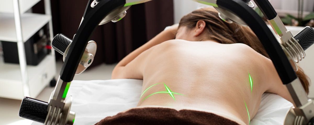 découvrez la thérapie au laser : une méthode moderne, non invasive et efficace pour traiter la douleur, améliorer la cicatrisation et favoriser le bien-être. apprenez comment elle fonctionne et ses bénéfices pour votre santé.